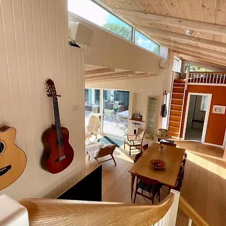 Dream On Mon With Sea And Star View Stege